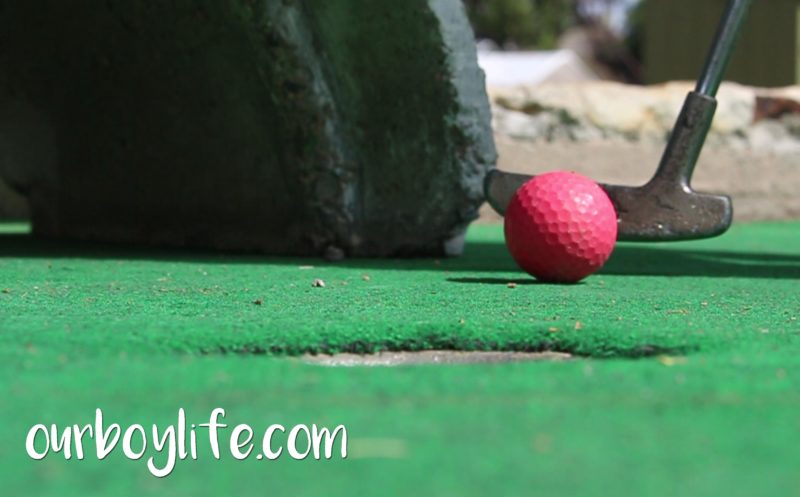 Mini golfing